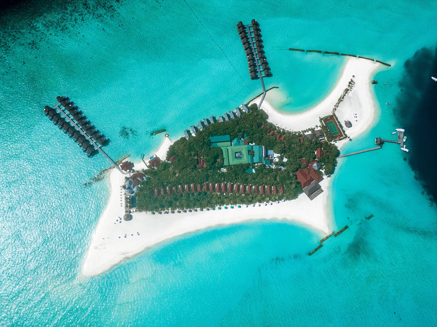 Sun Maldives Production Dhigufaru Island Resort